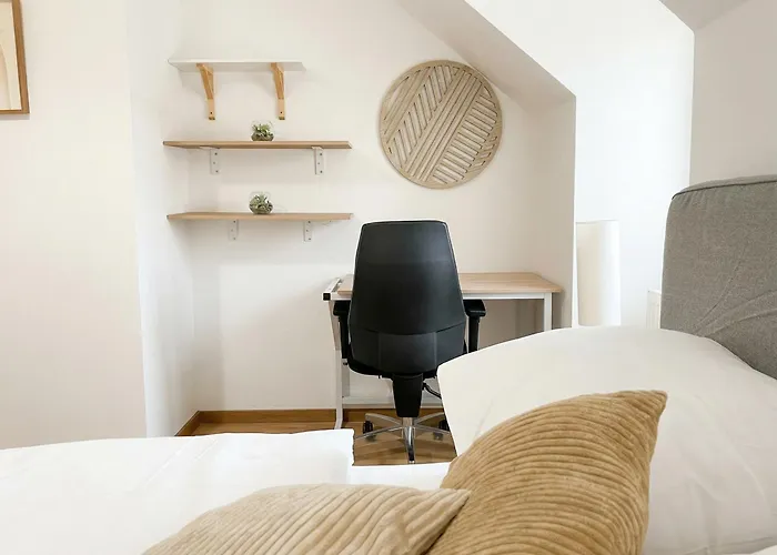 Modern Private With Balcony Near Belvedere Palace * Βιέννη