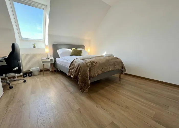 Modern Private With Balcony Near Belvedere Palace * Βιέννη