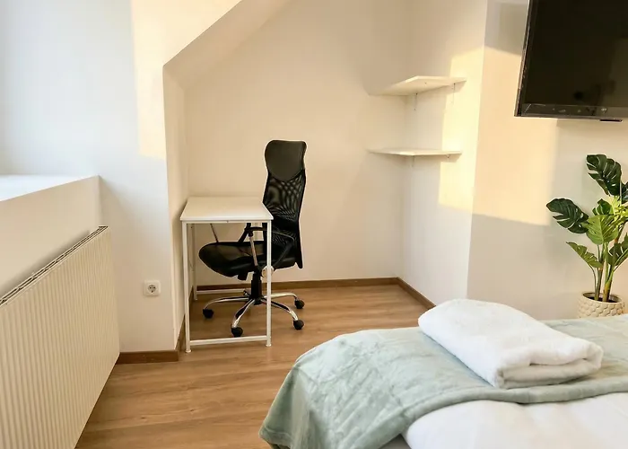 Διαμέρισμα Modern Private With Balcony Near Belvedere Palace