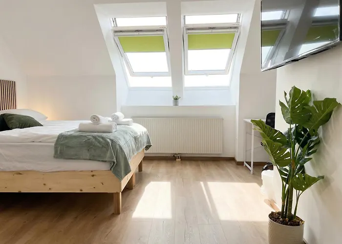 Διαμέρισμα Modern Private With Balcony Near Belvedere Palace *