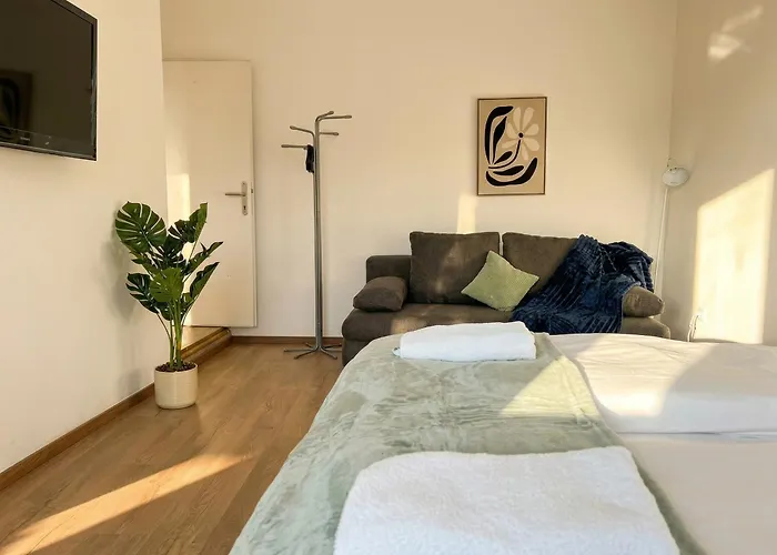 Διαμέρισμα Modern Private With Balcony Near Belvedere Palace *